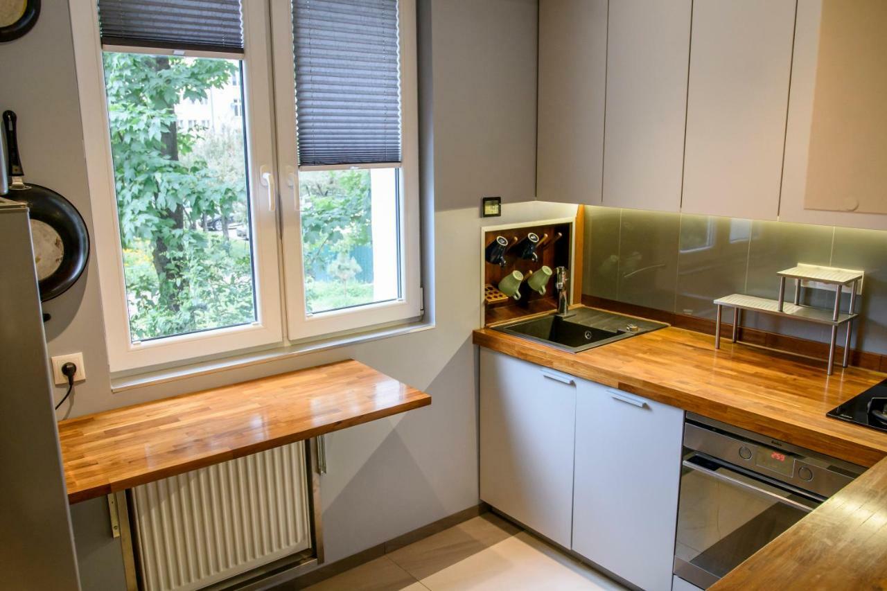 Апартаменти Chmielna Wood Lux Варшава Екстер'єр фото